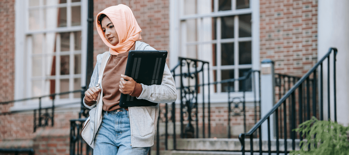 4 Common Ethnic & Cultural Stereotypes in the Workplace